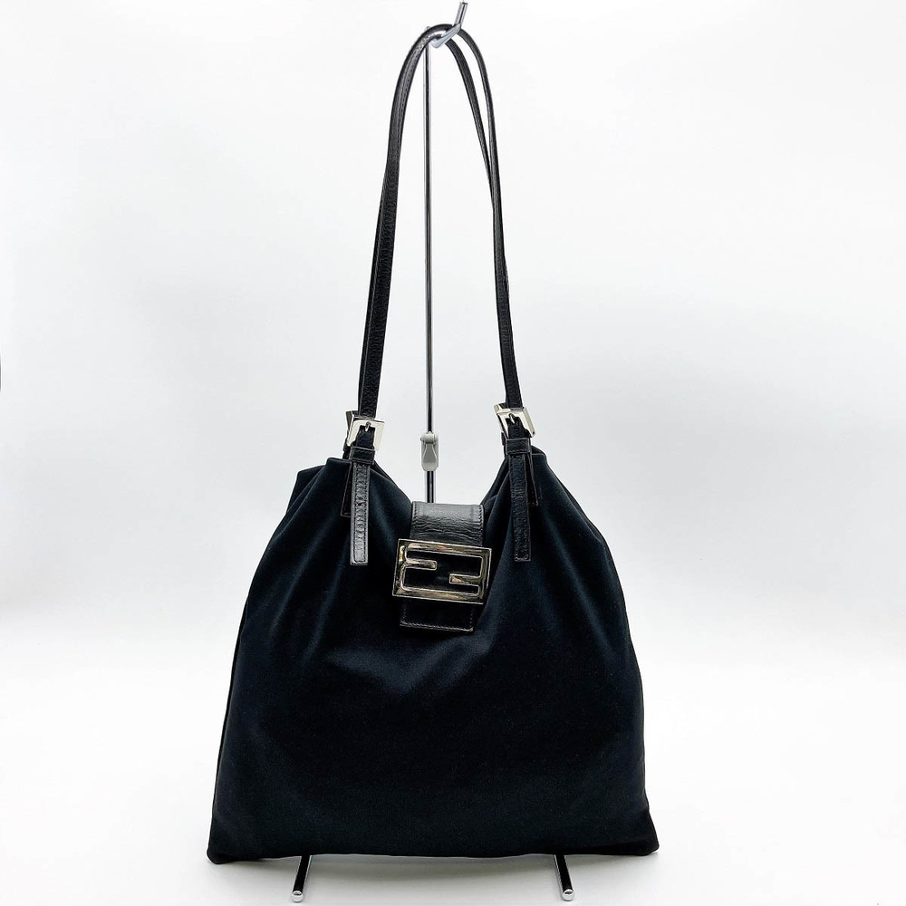 バッグ FENDI LOGO PLATE NYLON SHOULDER BAG Fendi | Bags | Fendi Nylon Logo Plate Shoulder Black | Poshmark